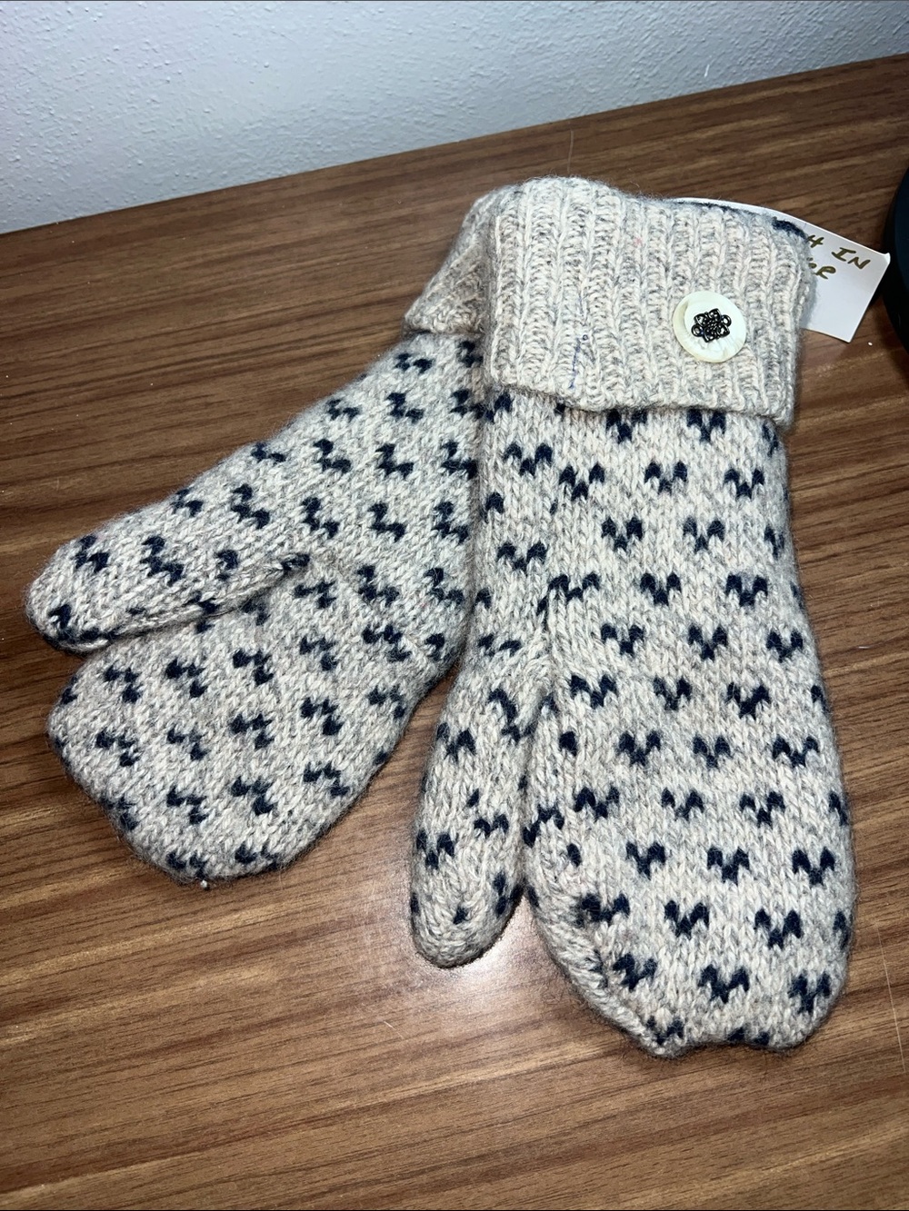 Handmade Wool Cozy Knit Heart Pattern Mittens - Cream and Navy